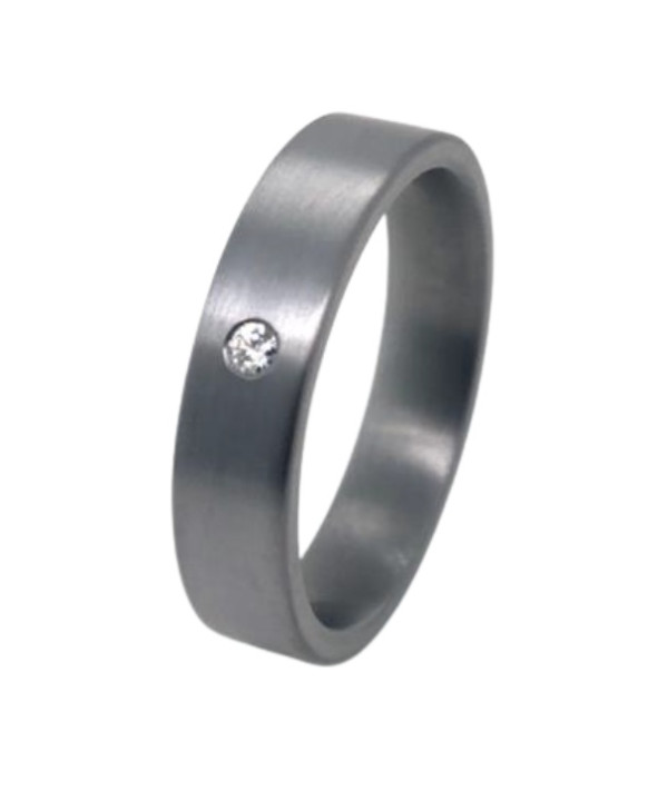 ARES – Alliance homme en tantale 5 mm finition Pure Flat Gun avec diamant (tantale pur 999/1000)