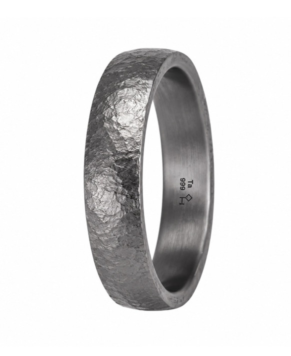 PAN, Alliance en tantale 999/1000ème, modèle Surface Stone 5,5 mn