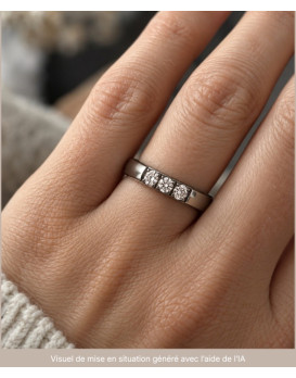 Alliance femme DANAÉ en tantale pur 999/1000ème, finition Shiny polie brillante, sertie de 3 diamants G-VS de 0,05 carat chacun.