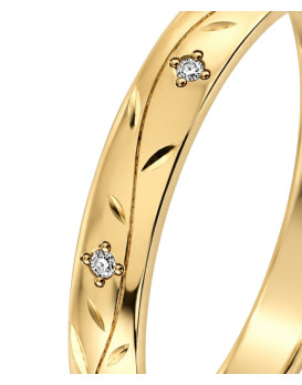 CYRIELLE – Alliance femme en or jaune 750/1000 et diamants : motifs floraux délicats
