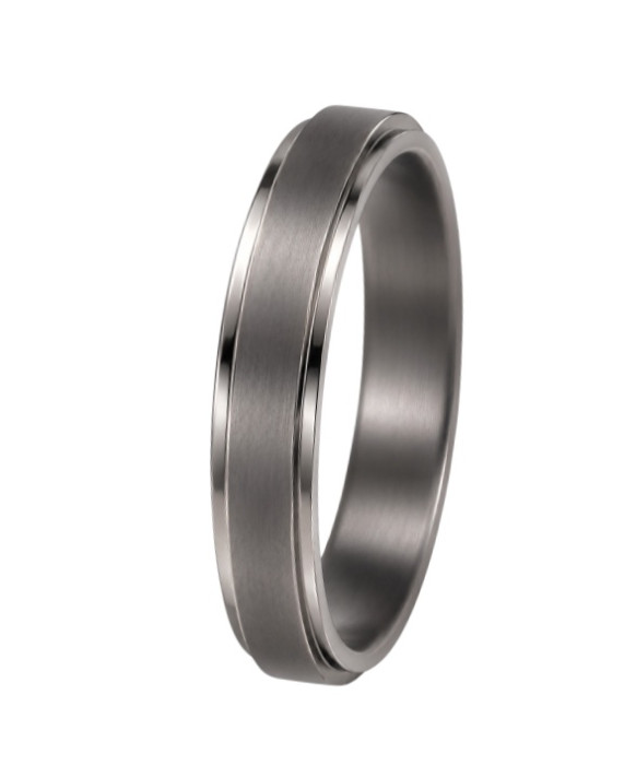 Alliance en tantale homme 5 mm – STRADALE GUN surface brossée en tantale pur 