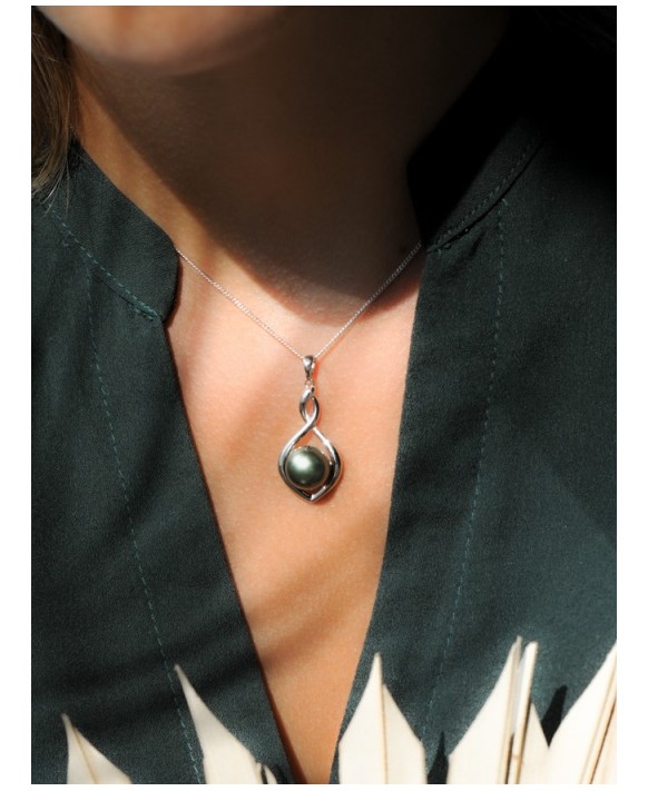 Collier argent et perle de Tahiti IZA.B, NI033PEN, Collection Flore
